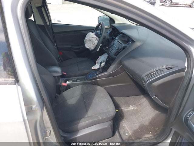 Ford FOCUS SE 2016 1FADP3F2XGL306175 Image 5