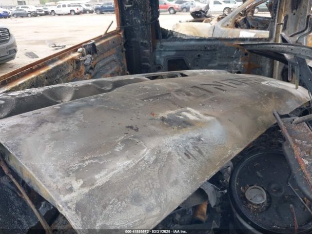 5TFLA5DB0NX015065 Toyota Tundra Sr5