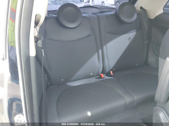 3C3CFFAR5FT750098 Fiat 500 POP