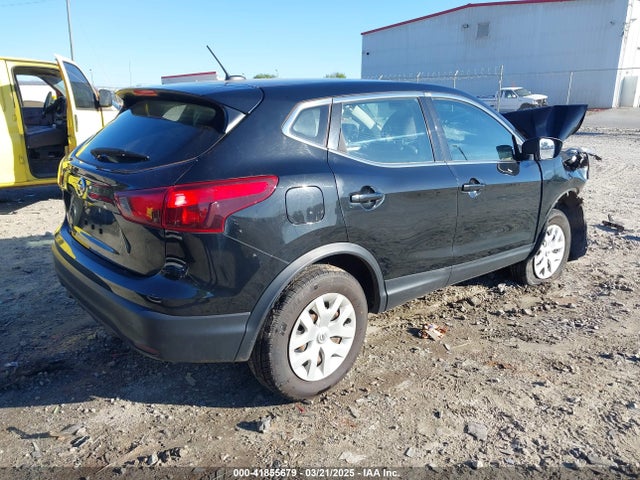 JN1BJ1CP5KW228289 Nissan 2019