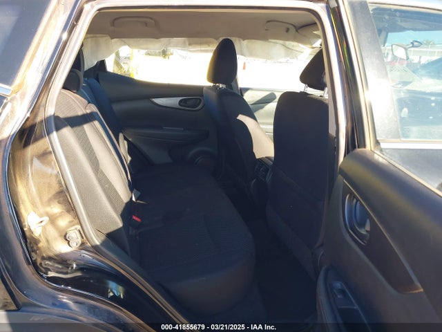 JN1BJ1CP5KW228289 Nissan 2019