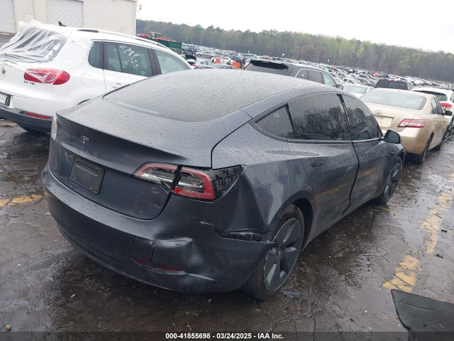 2023 TESLA MODEL 3 5YJ3E1EA7PF403183 Photo 3