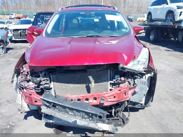 1FMCU9J95FUA15707 Ford Escape Titanium