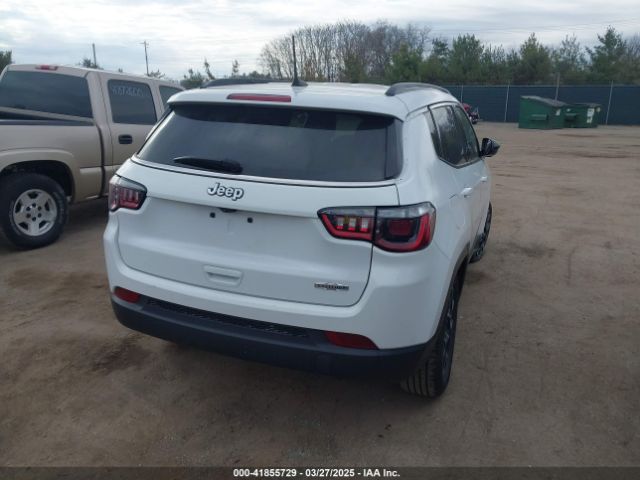 3C4NJCBB9NT137922 Jeep Compass Latitude Fwd