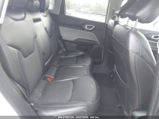 3C4NJCBB9NT137922 Jeep Compass Latitude Fwd