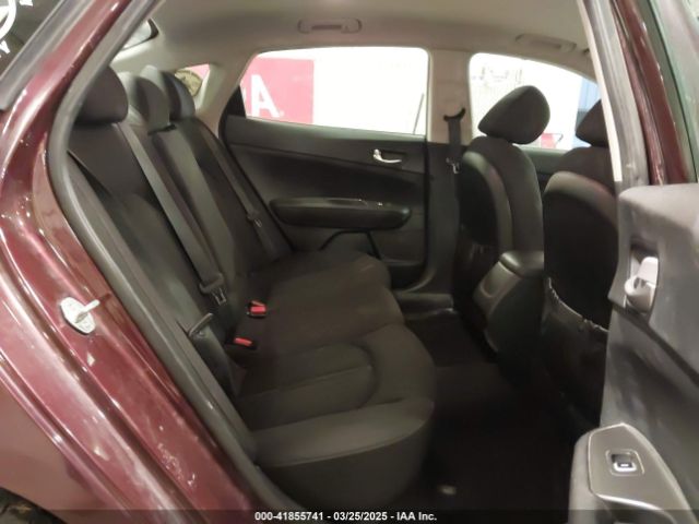 5XXGT4L33HG156157 KIA Optima Lx
