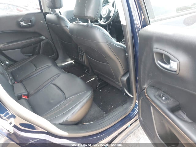 3C4NJDCB5JT259434 Jeep Compass Limited 4x4