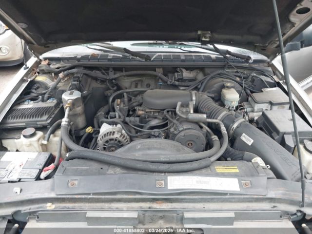 2000 GMC JIMMY 1GKDT13W9Y2216559 Photo 9