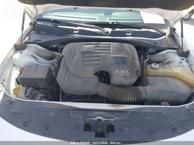 2C3CDXBG0JH169599 Dodge Charger Sxt Rwd
