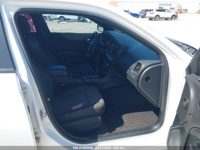 2C3CDXBG0JH169599 Dodge Charger Sxt Rwd