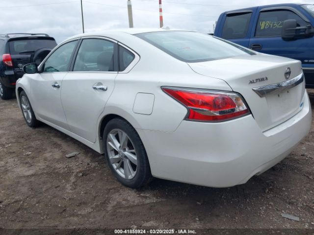 1N4AL3AP8EC153472 Nissan Altima 2.5 Sv