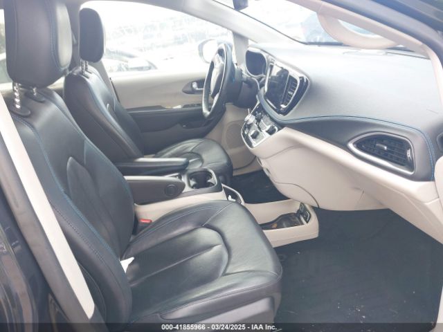 2021 CHRYSLER PACIFICA HYBRID 2C4RC1L7XMR593987 Photo 4