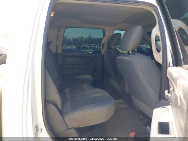 3C6UR5CL4HG698671 RAM 2500 Tradesman  4x4 6'4 Box