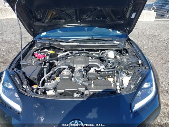 2025 TOYOTA GR86 JF1ZNBE12S9751742 Photo 9