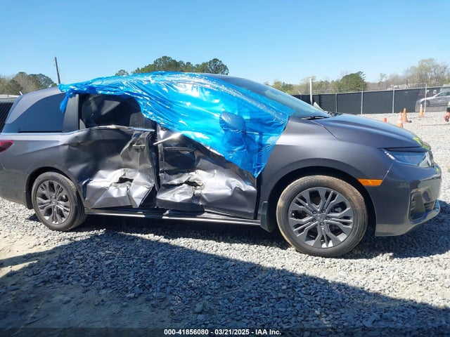 5FNRL6H84SB028769 Honda Odyssey Touring