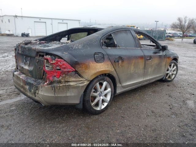 YV126MFK1G1400350 Volvo S60 T5 Drive-e Premier