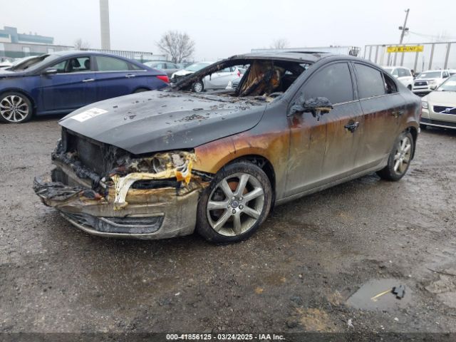 YV126MFK1G1400350 Volvo S60 T5 Drive-e Premier