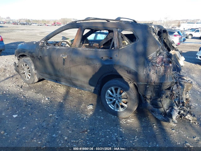 JN8AT2MV0HW272347 Nissan ROGUE SV