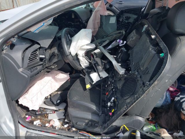 5NPD84LF7LH530121 Hyundai Elantra Limited