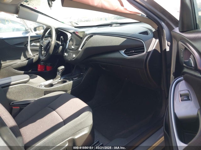 1G1ZD5ST1PF238794 Chevrolet Malibu Fwd 1lt