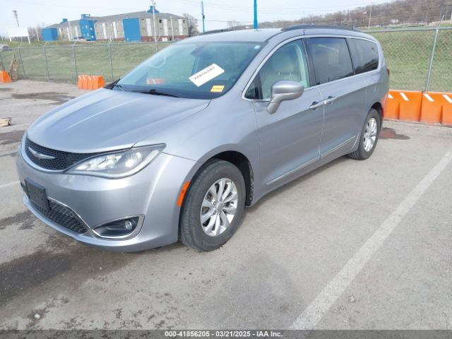 2C4RC1BG2HR503660 Chrysler Pacifica Touring-l