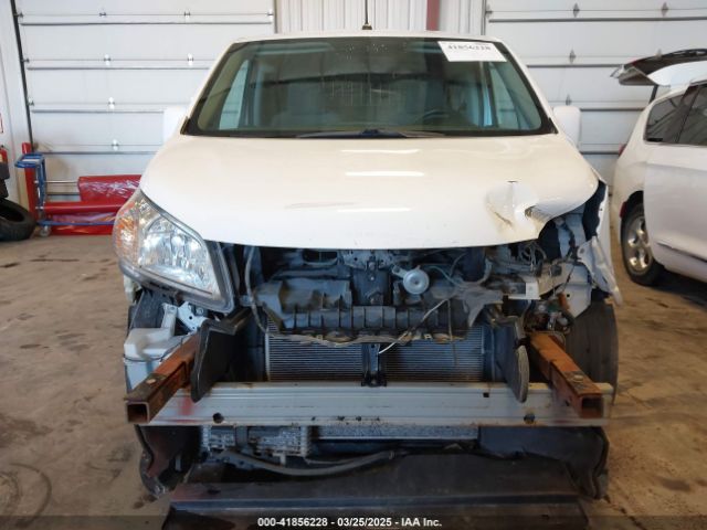 3N6CM0KN4KK698695 Nissan NV200 SV
