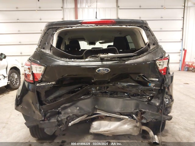 1FMCU9G94HUE08060 Ford ESCAPE SE