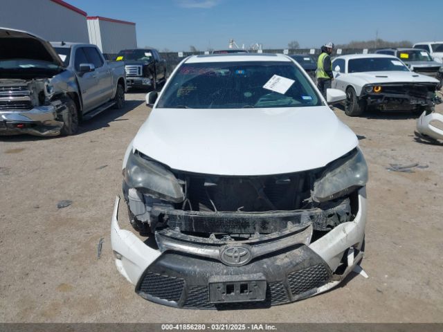 4T1BF1FK0HU331084 Toyota CAMRY SE