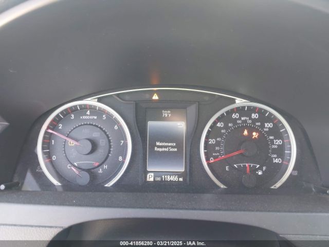 4T1BF1FK0HU331084 Toyota CAMRY SE