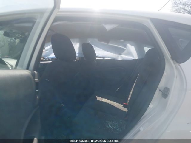 3FADP4TJ4EM228408 Ford FIESTA S
