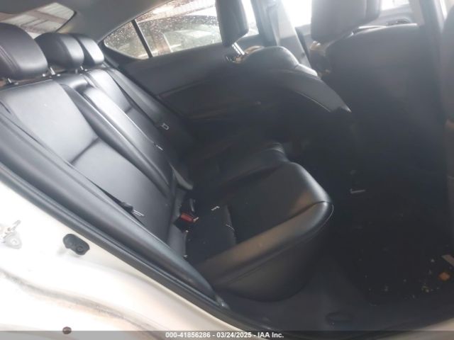 19UDE2F31JA002093 Acura Ilx Acurawatch Plus Package