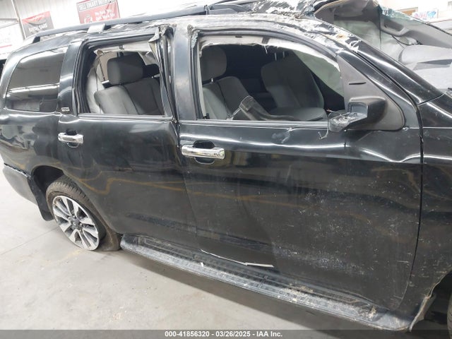 5TDBW5G13GS130820 Toyota Sequoia Sr5 5.7l V8