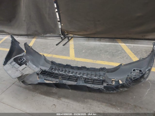 5TDBW5G13GS130820 Toyota Sequoia Sr5 5.7l V8