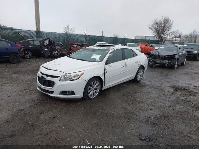 1G11D5SL2FU146925 Chevrolet MALIBU 2LT