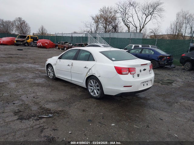 1G11D5SL2FU146925 Chevrolet MALIBU 2LT