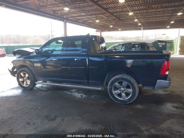 1C6RR7GG8HS854489 RAM 1500 Big Horn  4x4 6'4 Box