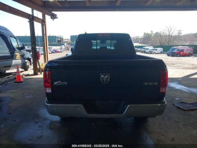 1C6RR7GG8HS854489 RAM 1500 Big Horn  4x4 6'4 Box