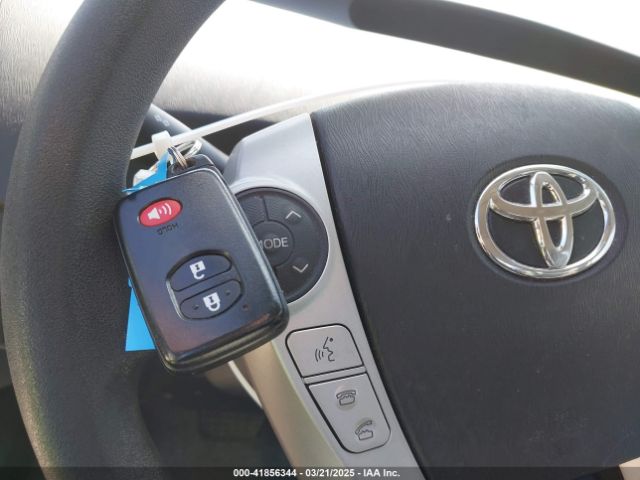 JTDKN3DU9E0393562 Toyota Prius Three