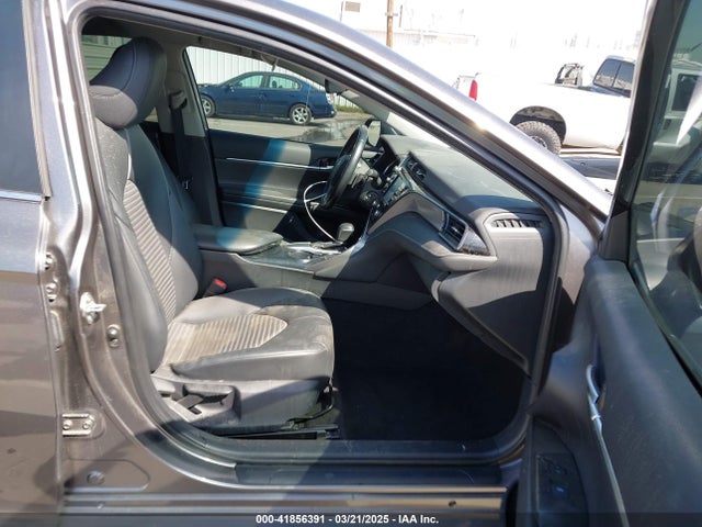 4T1B11HK0KU271438 Toyota CAMRY SE