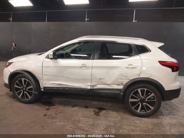 JN1BJ1CR4HW103472 Nissan Rogue Sport Sl
