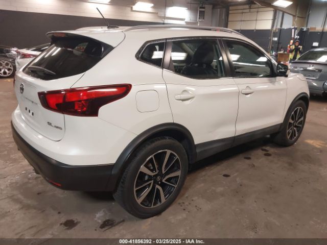 JN1BJ1CR4HW103472 Nissan Rogue Sport Sl