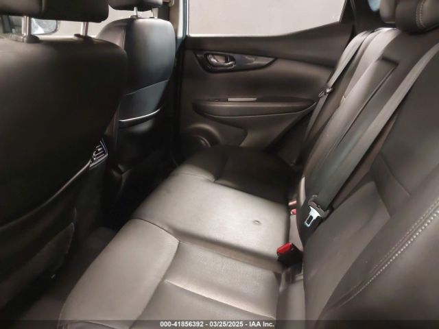 JN1BJ1CR4HW103472 Nissan Rogue Sport Sl