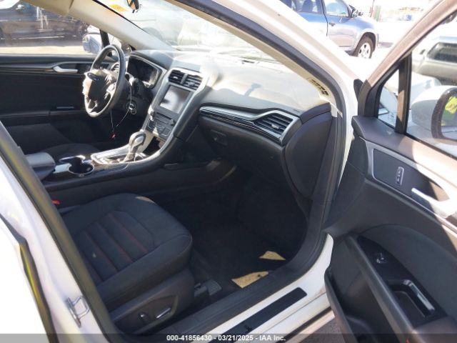 3FA6P0HDXGR305339 Ford FUSION SE