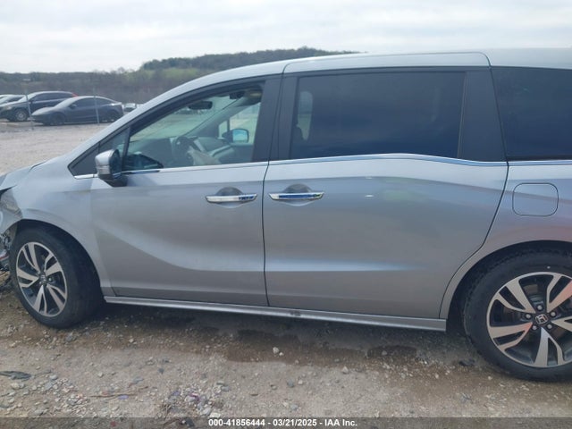 Honda Odyssey Touring 2021 5FNRL6H8XMB034837 Image 14