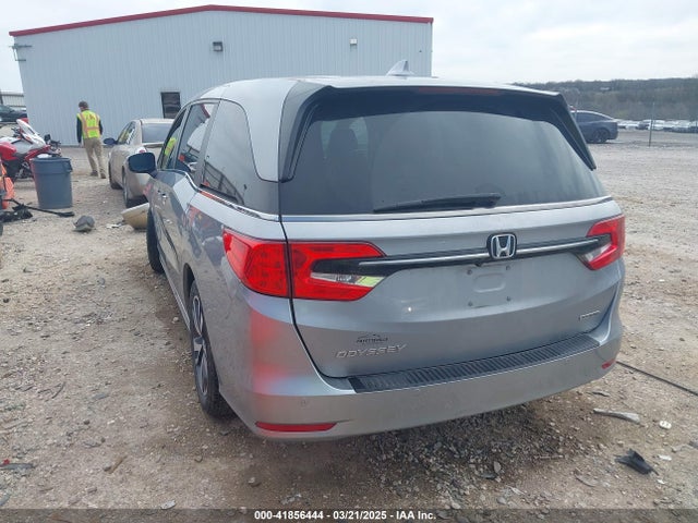 Honda Odyssey Touring 2021 5FNRL6H8XMB034837 Image 3
