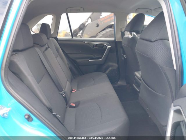 2T3G1RFV4MW165974 Toyota RAV4 LE
