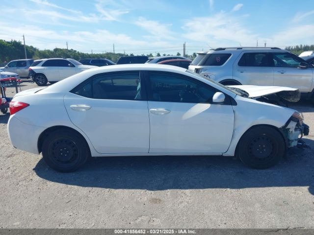 2T1BURHE5KC169697 Toyota COROLLA LE
