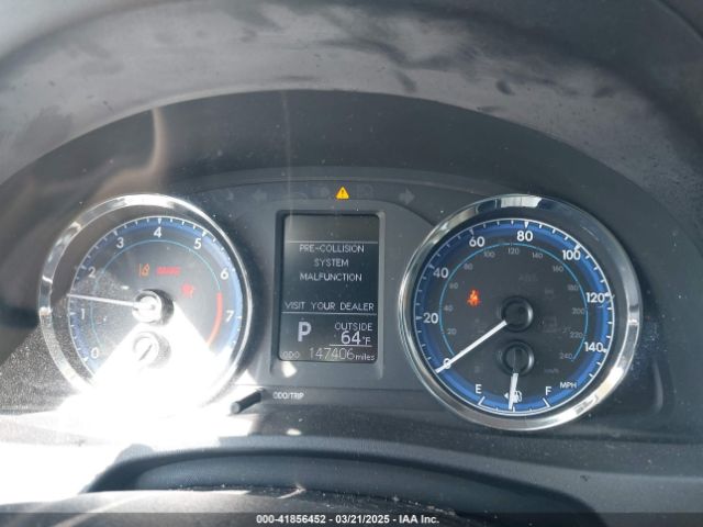 2T1BURHE5KC169697 Toyota COROLLA LE