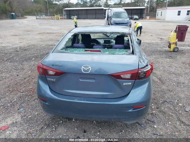 3MZBM1U77FM161118 Mazda Mazda3 I Sport
