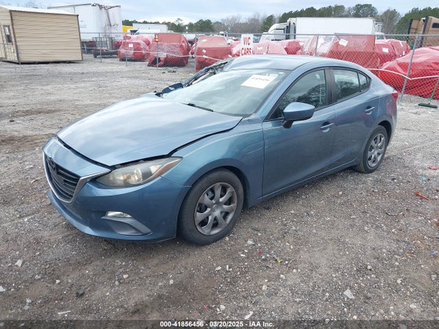 3MZBM1U77FM161118 Mazda Mazda3 I Sport